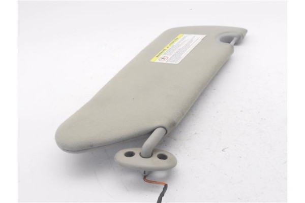 Recambio de parasol izquierdo para chrysler voyager (rg) 2.4 referencia OEM IAM A2038171920 05023541AA 