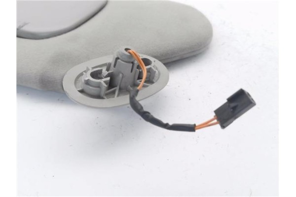 Recambio de parasol izquierdo para chrysler voyager (rg) 2.4 referencia OEM IAM A2038171920 05023541AA 