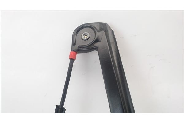 Recambio de mecanismo elevalunas delantero derecho para bmw serie 5 berlina (e39) referencia OEM IAM 8252392  