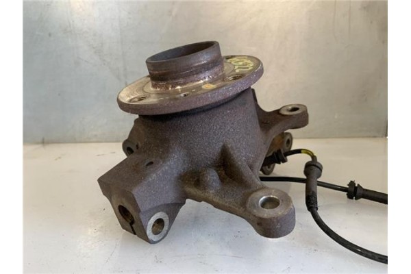 Recambio de mangueta delantero derecha para dacia dokker 1.5 essential referencia OEM IAM 400143629R  