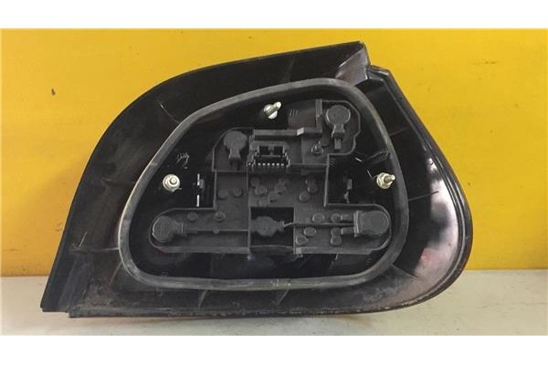 Recambio de piloto trasero izquierdo para renault megane i fase 2 berlina (ba0) 1.4 16v authentique referencia OEM IAM 770042832