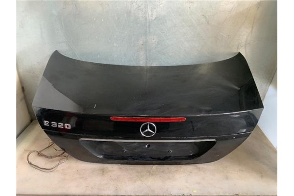 Recambio de tapa maletero para mercedes-benz clase e (bm 211) berlina 3.2 e 320 (211.065) referencia OEM IAM A2117500075  