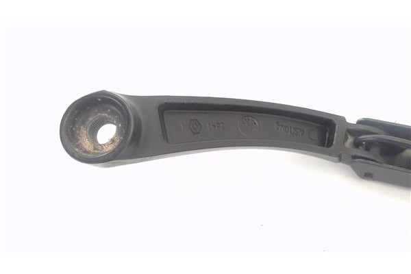 Recambio de brazo limpiaparabrisas delantero derecho para dacia dokker 1.5 essential referencia OEM IAM 288869061R  