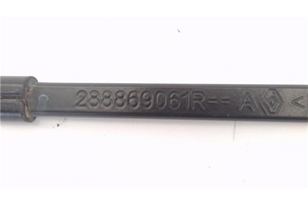 Recambio de brazo limpiaparabrisas delantero derecho para dacia dokker 1.5 essential referencia OEM IAM 288869061R  