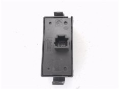 Recambio de interruptor luces emergencia para dacia dokker 1.5 essential referencia OEM IAM 252905668R E3160101 