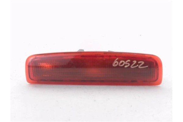 Recambio de luz central de freno para dacia dokker 1.5 essential referencia OEM IAM 8200690117 89037432 