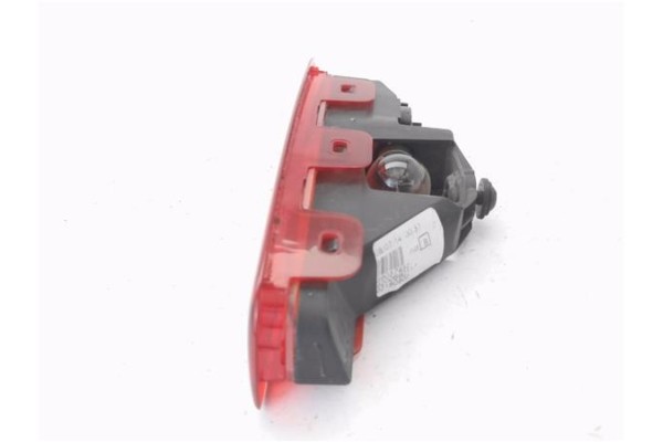 Recambio de luz central de freno para dacia dokker 1.5 essential referencia OEM IAM 8200690117 89037432 
