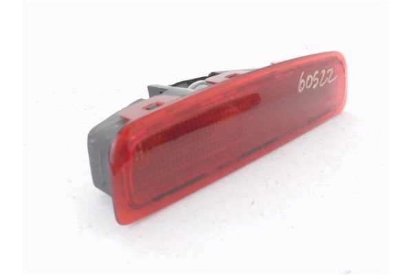 Recambio de luz central de freno para dacia dokker 1.5 essential referencia OEM IAM 8200690117 89037432 