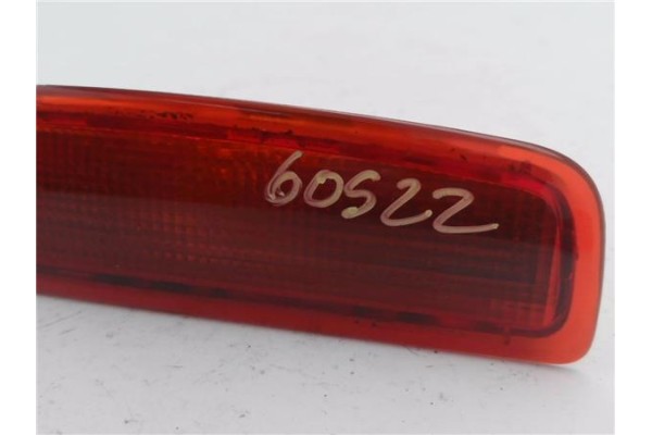 Recambio de luz central de freno para dacia dokker 1.5 essential referencia OEM IAM 8200690117 89037432 