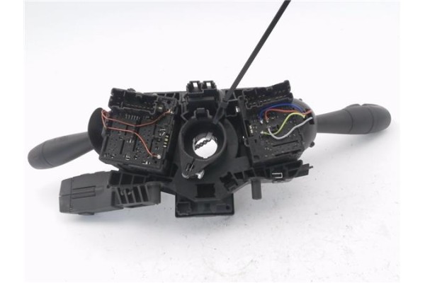 Recambio de mando intermitencia para dacia dokker 1.5 essential referencia OEM IAM 681728631R 265019069 