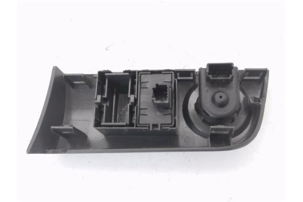Recambio de mando retrovisor electrico para dacia dokker 1.5 essential referencia OEM IAM 251637756R 251637722R 