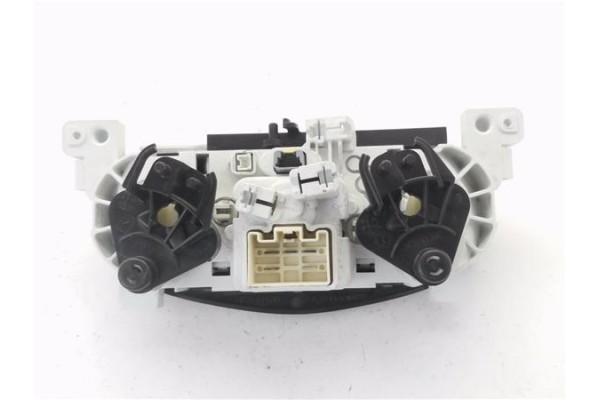 Recambio de mandos calefaccion / a.a. para dacia dokker 1.5 essential referencia OEM IAM 5P3743000 5P3741700 