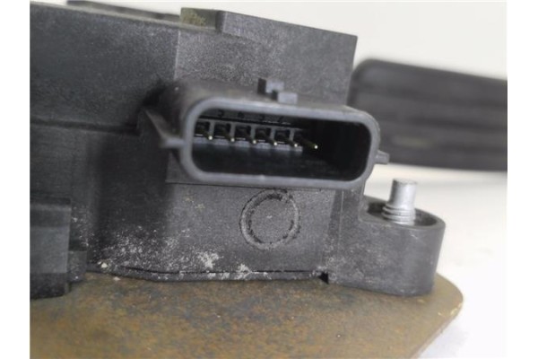 Recambio de pedal acelerador para dacia dokker 1.5 essential referencia OEM IAM 180108712R  