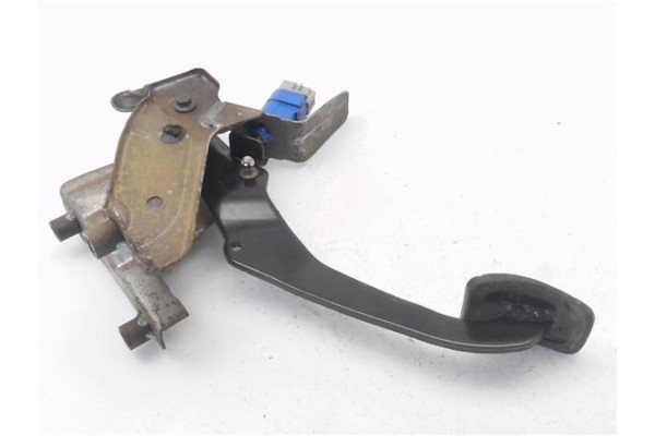 Recambio de pedal embrague para dacia dokker 1.5 essential referencia OEM IAM 465051703R  