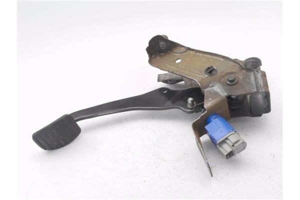 Recambio de pedal embrague para dacia dokker 1.5 essential referencia OEM IAM 465051703R  