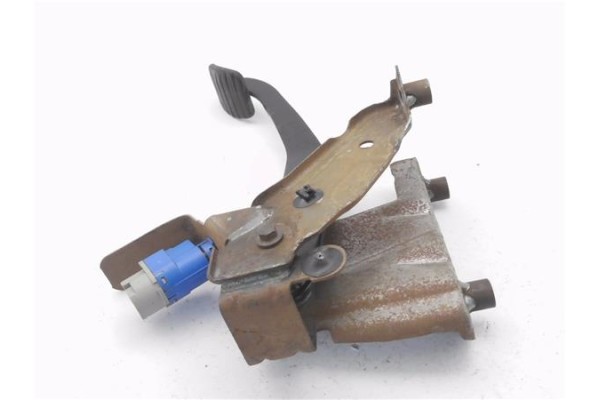Recambio de pedal embrague para dacia dokker 1.5 essential referencia OEM IAM 465051703R  