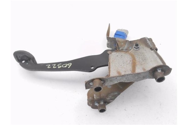 Recambio de pedal embrague para dacia dokker 1.5 essential referencia OEM IAM 465051703R  