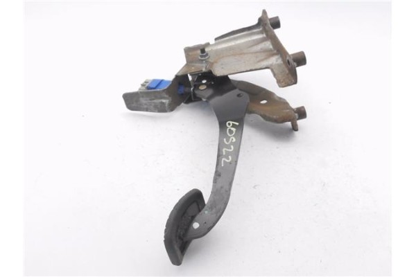 Recambio de pedal embrague para dacia dokker 1.5 essential referencia OEM IAM 465051703R  