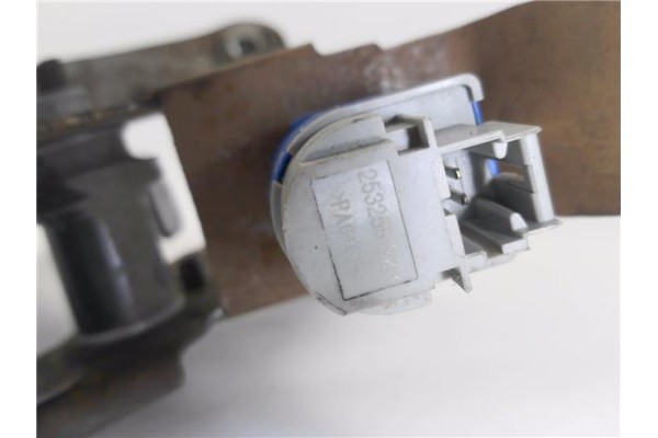 Recambio de pedal embrague para dacia dokker 1.5 essential referencia OEM IAM 465051703R  