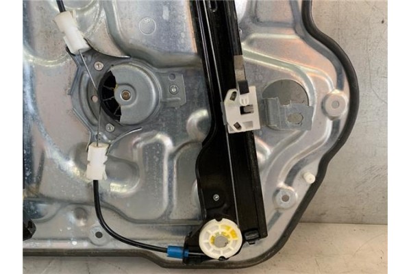 Recambio de elevalunas electrico delantero derecho para nissan qashqai (j10) 1.5 360 referencia OEM IAM 80770JD00A  