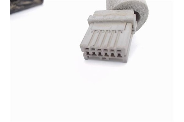 Recambio de retrovisor electrico izquierdo para nissan almera (n16/e) referencia OEM IAM   