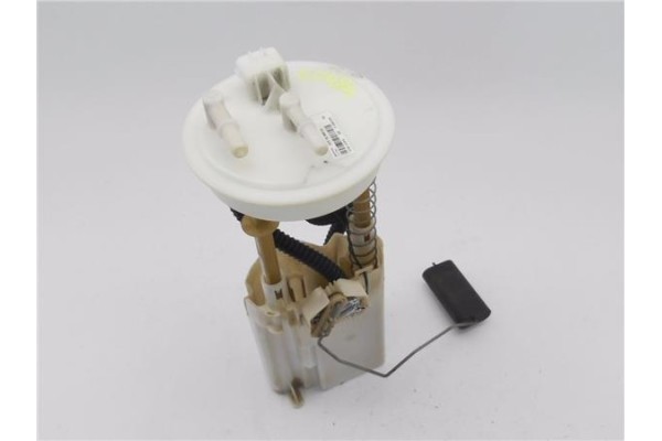 Recambio de bomba combustible para nissan qashqai (j10) 1.5 360 referencia OEM IAM 17040JD51A 9,75133E+11 