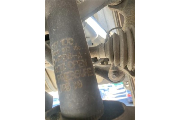 Recambio de amortiguador trasero derecho para mitsubishi outlander (cw0) 2.0 di-d intense referencia OEM IAM 317100 301700 