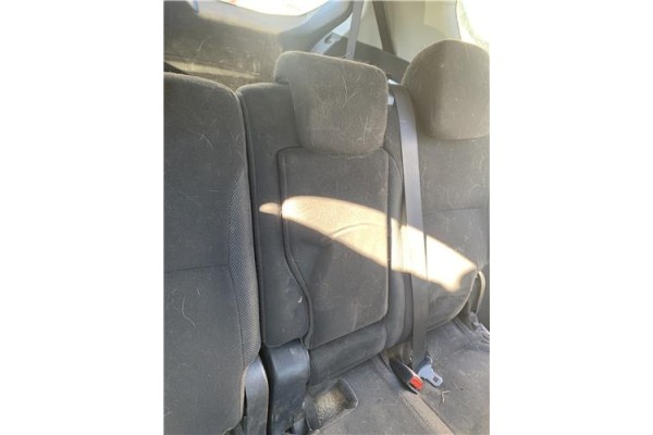 Recambio de asientos traseros para mitsubishi outlander (cw0) 2.0 di-d intense referencia OEM IAM 6902A386XD 6977A543 