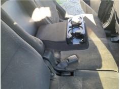 Recambio de asientos traseros para mitsubishi outlander (cw0) 2.0 di-d intense referencia OEM IAM 6902A386XD 6977A543 