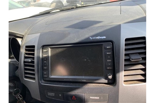 Recambio de navegador para mitsubishi outlander (cw0) 2.0 di-d intense referencia OEM IAM 8750A184  