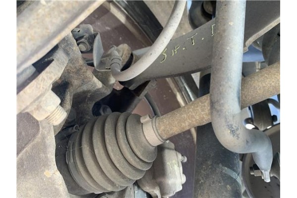 Recambio de brazo superior derecho suspension trasero para mitsubishi outlander (cw0) 2.0 di-d intense referencia OEM IAM 4110A0