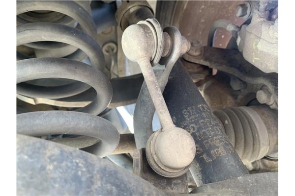 Recambio de brazo superior derecho suspension trasero para mitsubishi outlander (cw0) 2.0 di-d intense referencia OEM IAM 4110A0