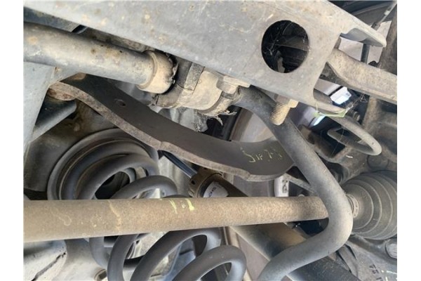 Recambio de brazo superior izquierdo suspension trasero para mitsubishi outlander (cw0) 2.0 di-d intense referencia OEM IAM 4110