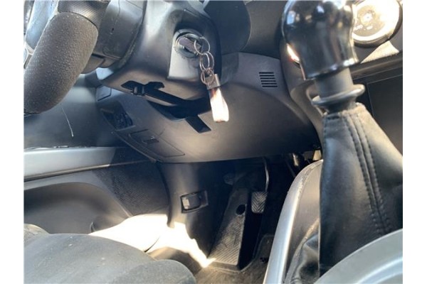 Recambio de columna direccion para mitsubishi outlander (cw0) 2.0 di-d intense referencia OEM IAM 4401A020  