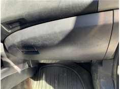 GUANTERA SALPICADERO 8006A168XA 