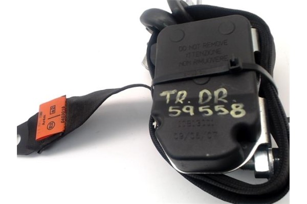 Recambio de cinturon seguridad trasero derecho para alfa romeo gt (125) 1.9 jtd referencia OEM IAM   