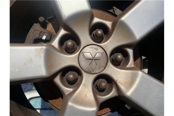Recambio de llanta para mitsubishi outlander (cw0) 2.0 di-d intense referencia OEM IAM MN184278  