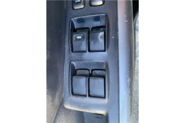 Recambio de mando elevalunas delantero izquierdo para mitsubishi outlander (cw0) 2.0 di-d intense referencia OEM IAM 8608A060  