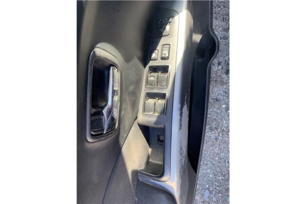 Recambio de mando elevalunas delantero izquierdo para mitsubishi outlander (cw0) 2.0 di-d intense referencia OEM IAM 8608A060  