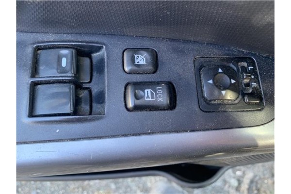 Recambio de mando elevalunas delantero izquierdo para mitsubishi outlander (cw0) 2.0 di-d intense referencia OEM IAM 8608A060  