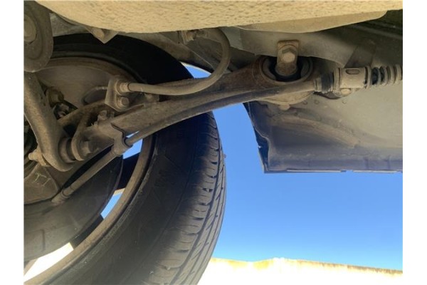 Recambio de mangueta trasero izquierda para mitsubishi outlander (cw0) 2.0 di-d intense referencia OEM IAM 3785A019  