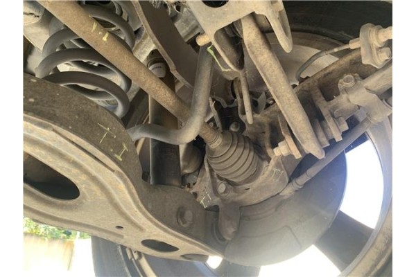 Recambio de mangueta trasero izquierda para mitsubishi outlander (cw0) 2.0 di-d intense referencia OEM IAM 3785A019  