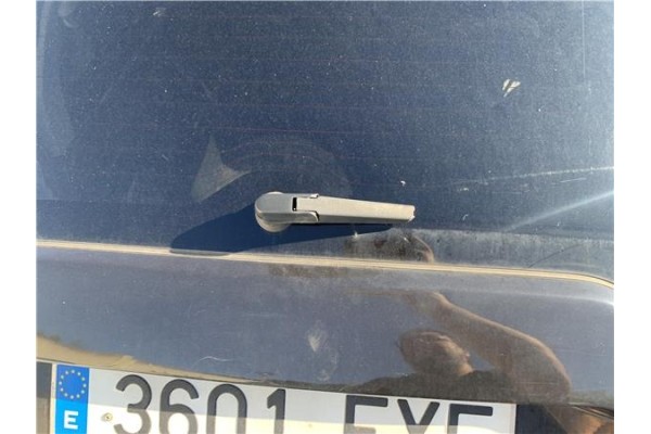 Recambio de motor limpiaparabrisas trasero para mitsubishi outlander (cw0) 2.0 di-d intense referencia OEM IAM 8253A011  