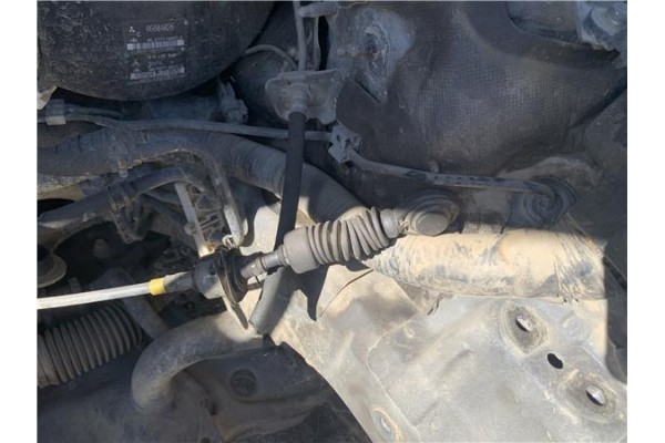 Recambio de palanca de cambio para mitsubishi outlander (cw0) 2.0 di-d intense referencia OEM IAM 2450A022  