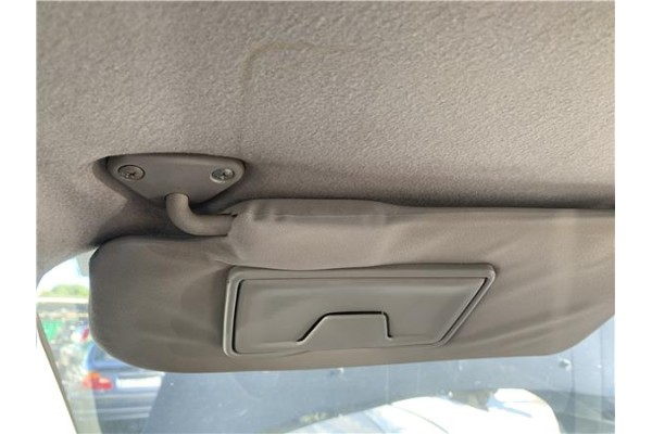 Recambio de parasol izquierdo para mitsubishi outlander (cw0) 2.0 di-d intense referencia OEM IAM 7620A067HA  