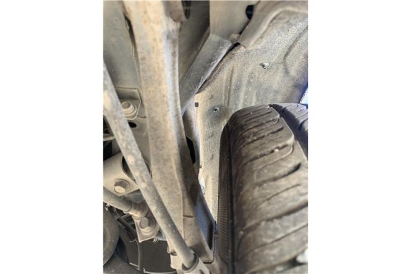 Recambio de pase rueda trasero izquierdo para mitsubishi outlander (cw0) 2.0 di-d intense referencia OEM IAM 5370A269  