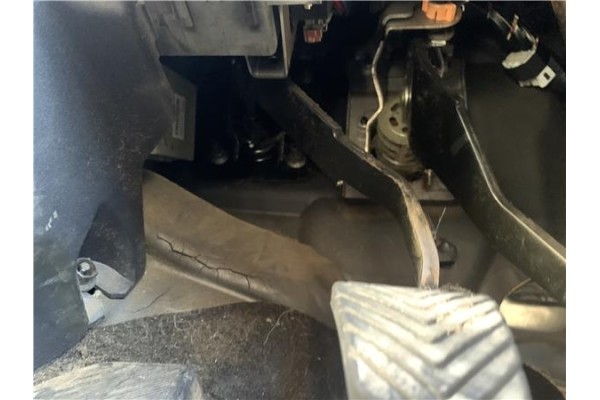 Recambio de pedal embrague para mitsubishi outlander (cw0) 2.0 di-d intense referencia OEM IAM MN101630  