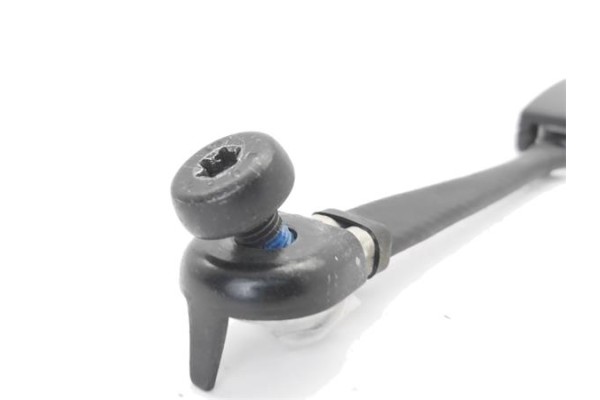 Recambio de anclaje cinturon trasero central para citroen jumper furgón 2.2 hdi 120 referencia OEM IAM 620162800A 1606275080 