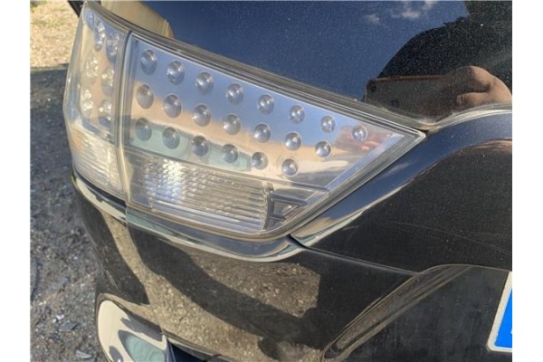 Recambio de piloto porton trasero izquierdo para mitsubishi outlander (cw0) 2.0 di-d intense referencia OEM IAM 1146356L A046017