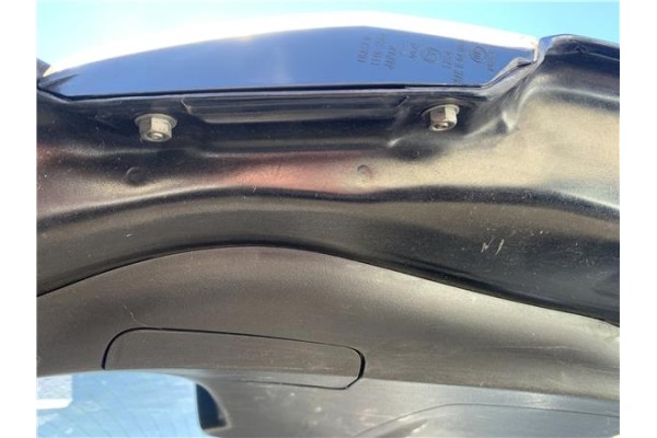 Recambio de piloto porton trasero izquierdo para mitsubishi outlander (cw0) 2.0 di-d intense referencia OEM IAM 1146356L A046017